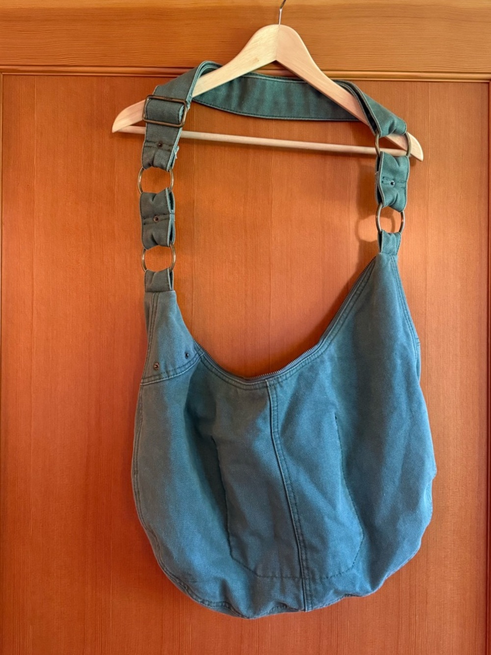 unisex cotton shoulder hobo bag from GAP - Picture 4 of 7